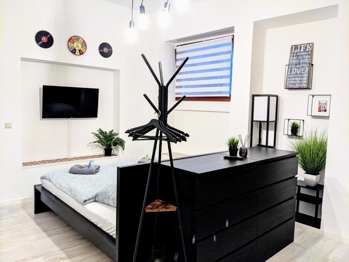 Lenastay I Loft Chick - Innenstadt カイザースラウテルン エクステリア 写真